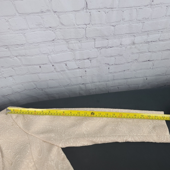 Amanda Smith suit. Champagne   4P - Picture 7 of 16